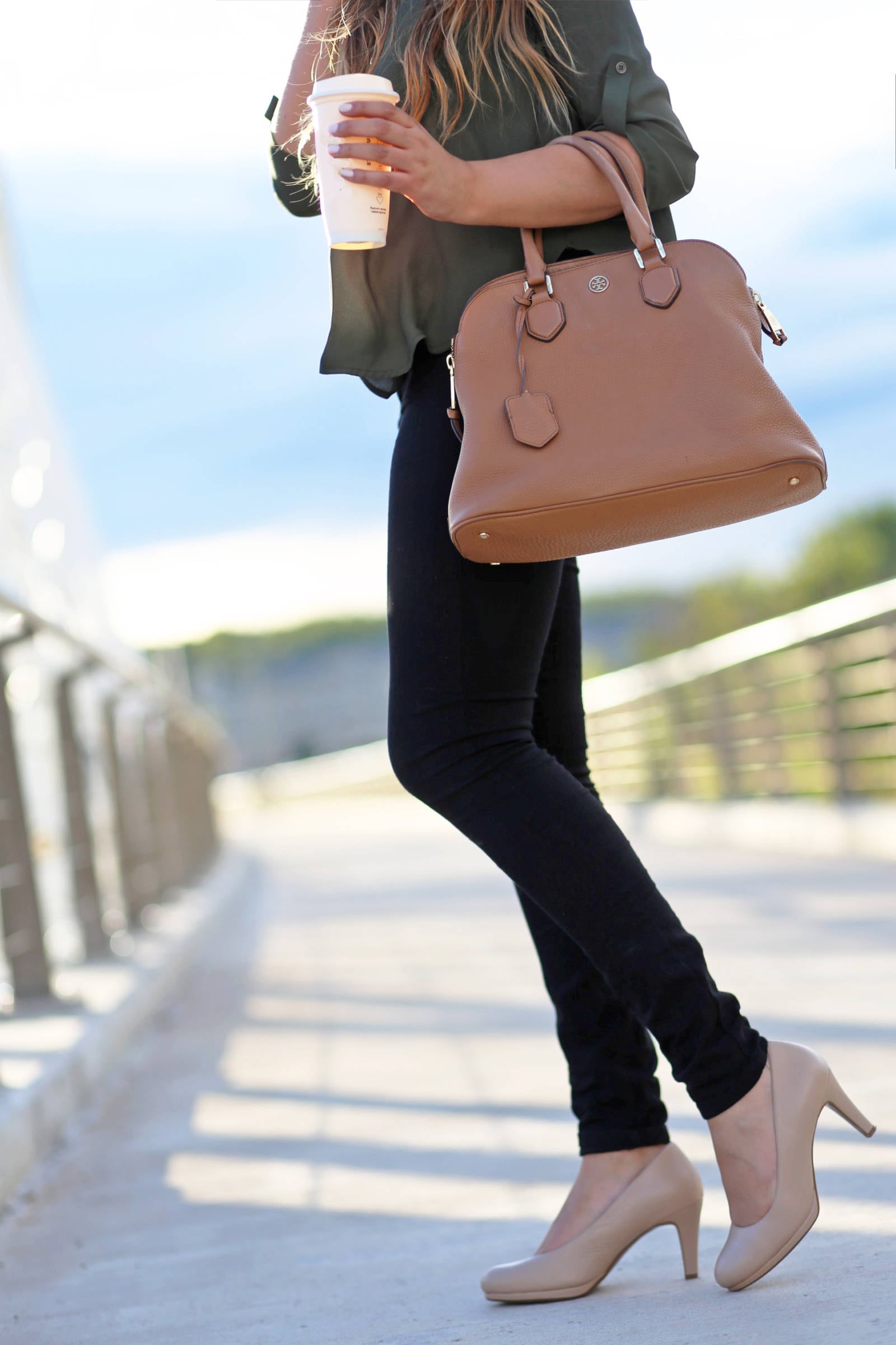 Comfortable Heels for Work: How to Style a Chic Business Casual Outfit